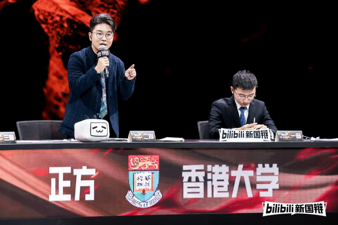 港大双星专访：当“早睡警察”遇上“冷知识大王”